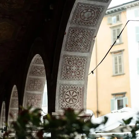 Il Centro Di Апартаменты Бергамо